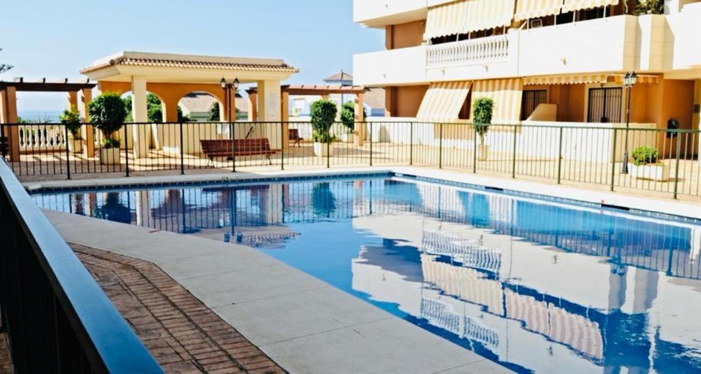 Torrevida 80 Metros De La Playa Y Piscina Abierta Apartment รินกอนเดลาวิกตอเรีย ภายนอก รูปภาพ